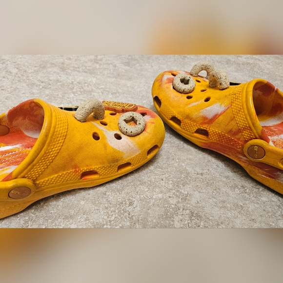 Crocs - Picture 5 of 8